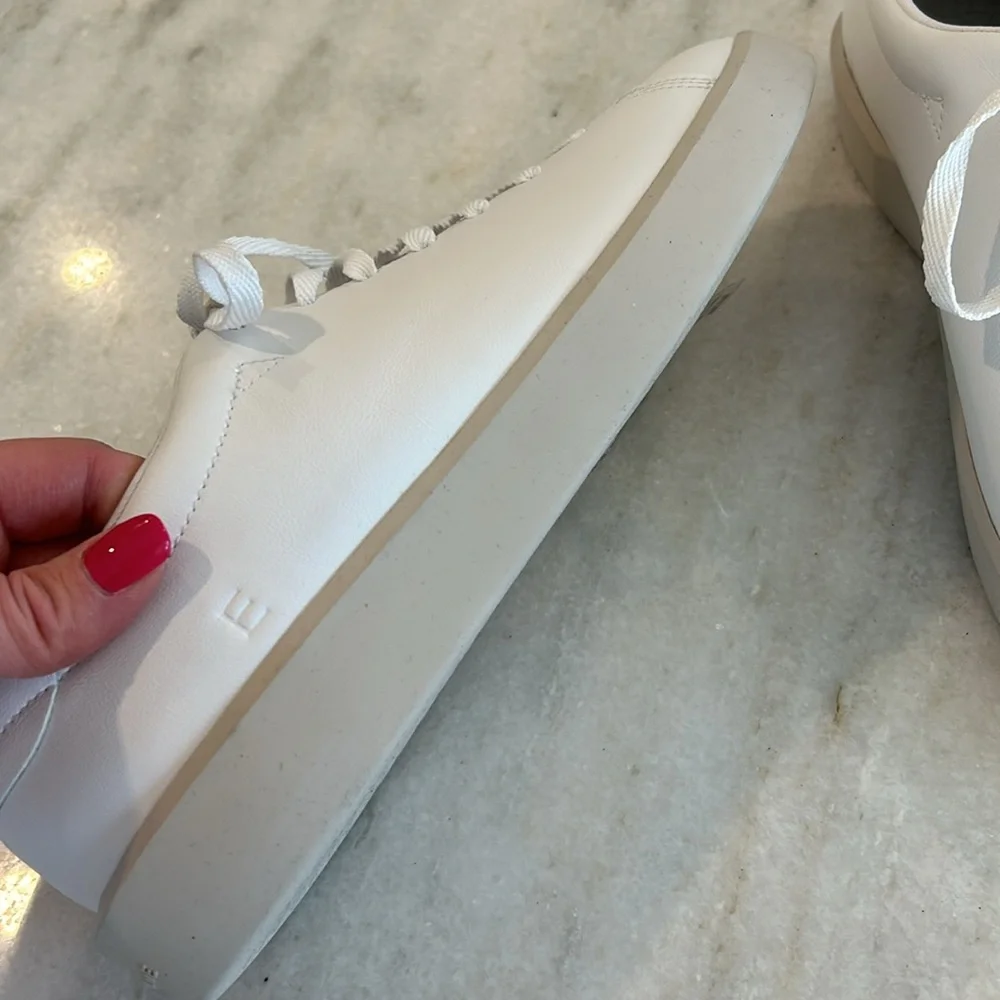 NWOT Everlane The ReLeather® Tennis Shoe